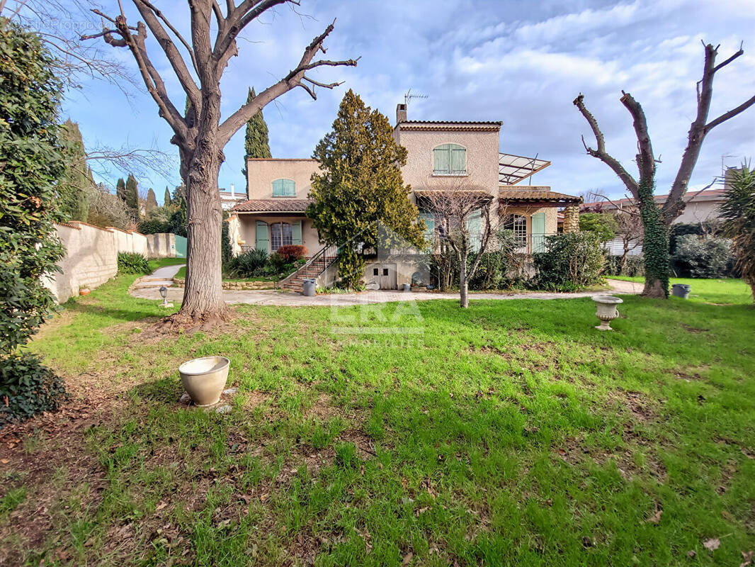 Maison à SALON-DE-PROVENCE