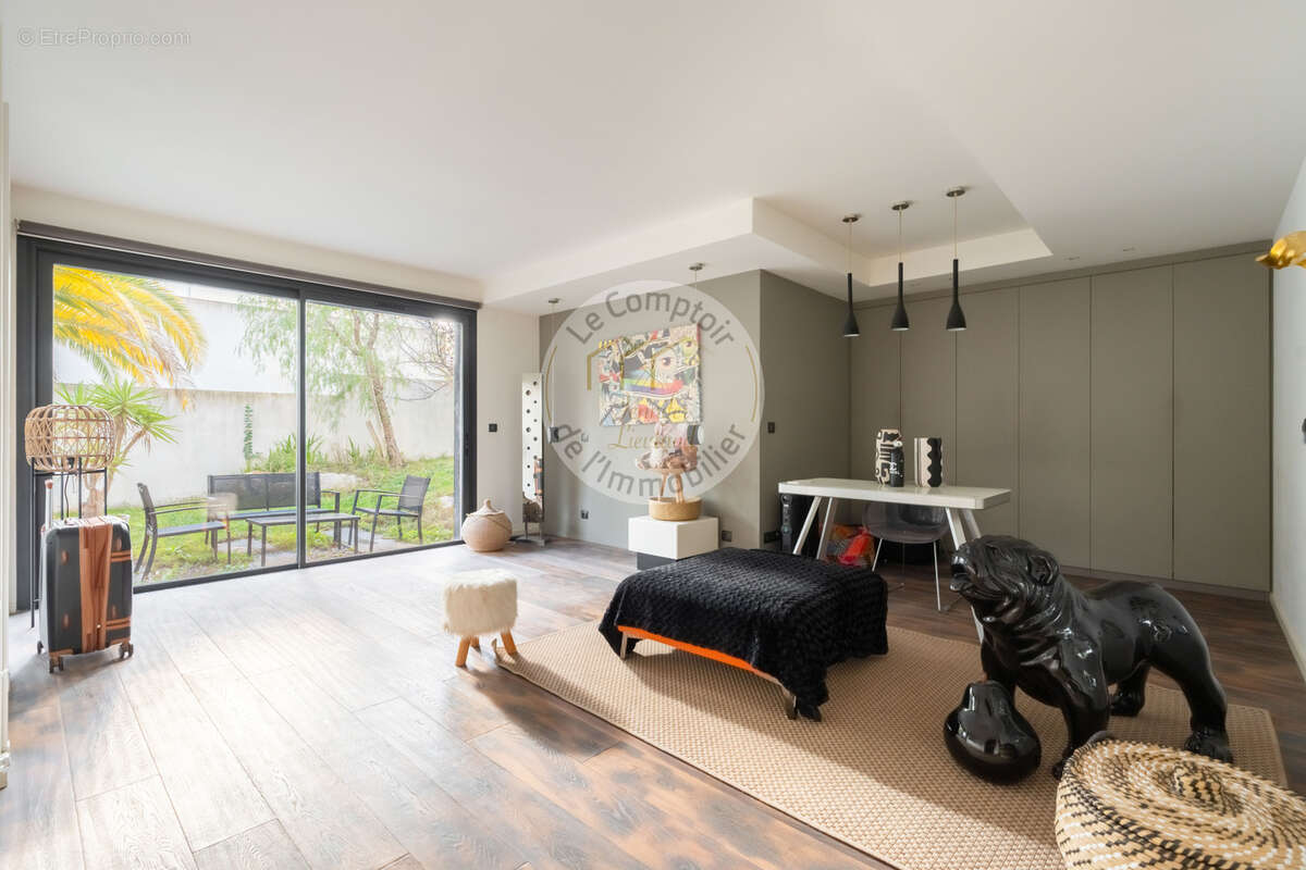 Maison à MARSEILLE-9E