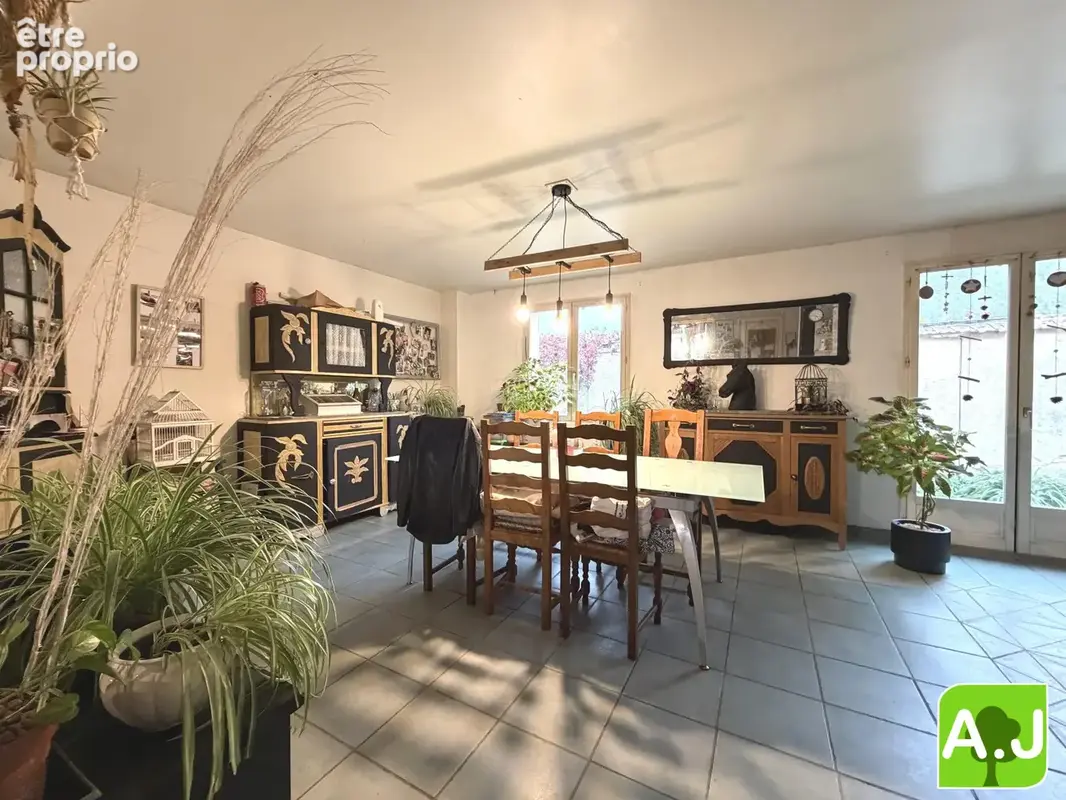 Maison 6 pièces 120 m² à vendre à Ezy-Sur-Eure (27530) - photo 4