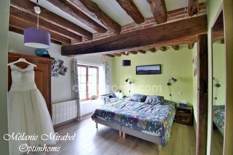 Maison à CONDE-SUR-ITON