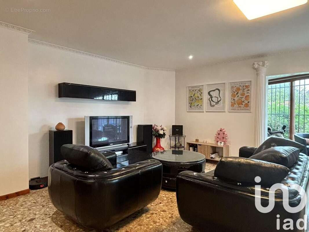 Photo 3 - Maison à LE BLANC-MESNIL