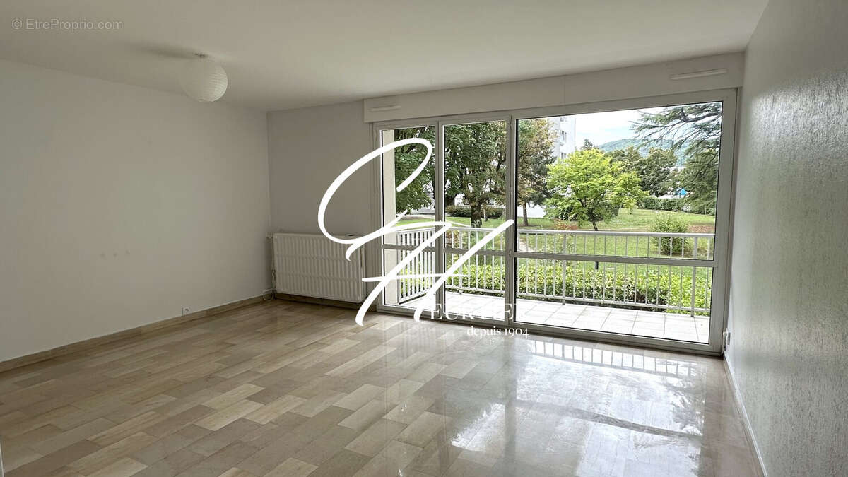 Appartement à EYBENS