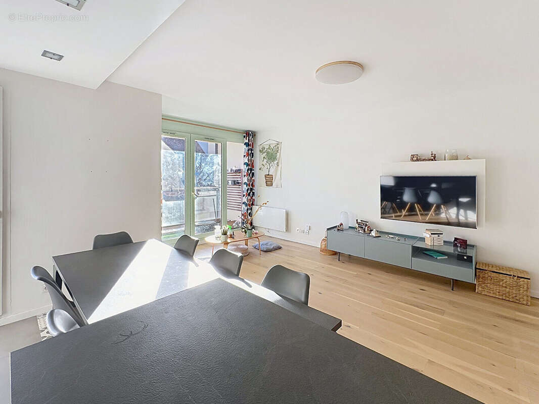 Appartement à YERRES