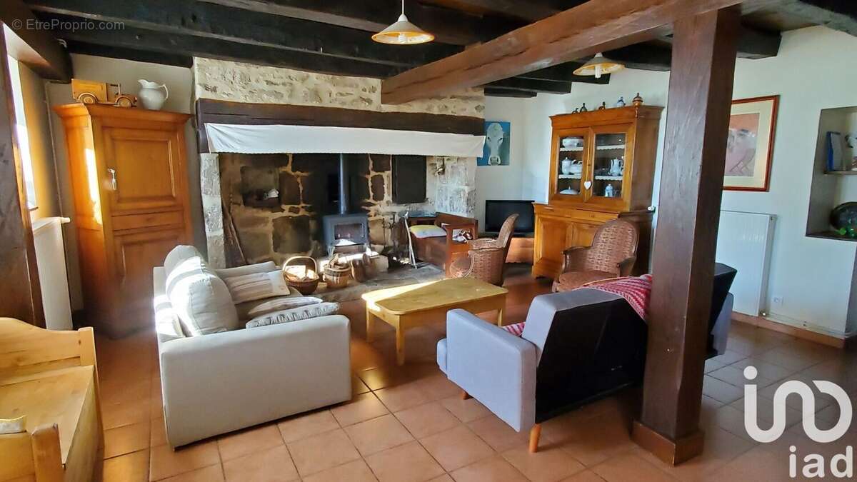 Photo 4 - Maison à SAINT-HILAIRE-LUC