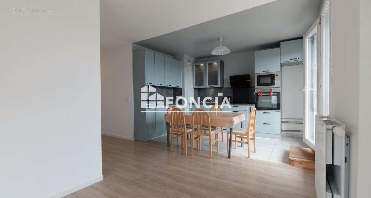 Appartement à MELUN