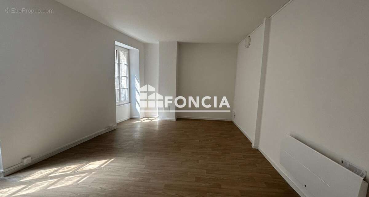 Bordeaux – Appartement rénové de 40 m² à proximité du centre - photo 3