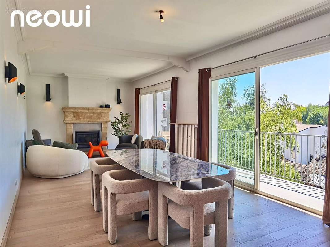 L’exception contemporaine – 340 m² sur 4 niveaux avec ascenseur privatif - photo 3