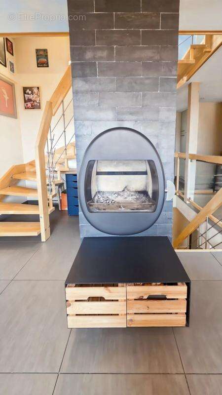 Maison à MONNETIER-MORNEX