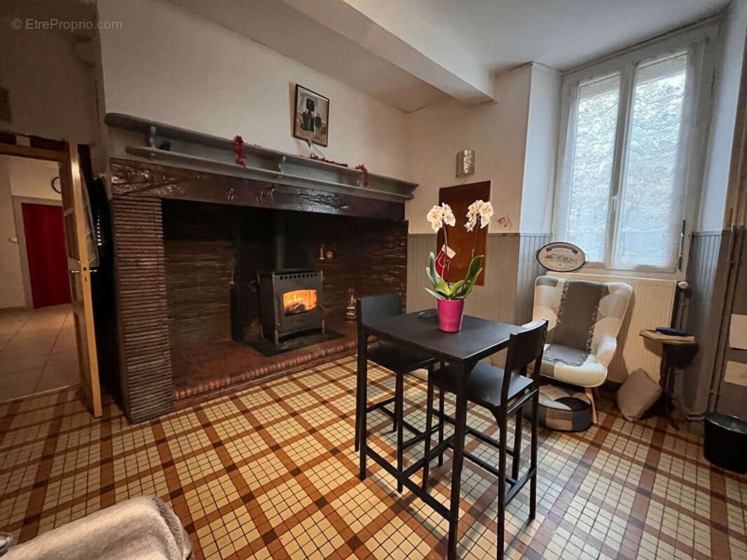 Maison à BORDES