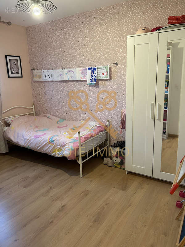 Maison à OSTRICOURT