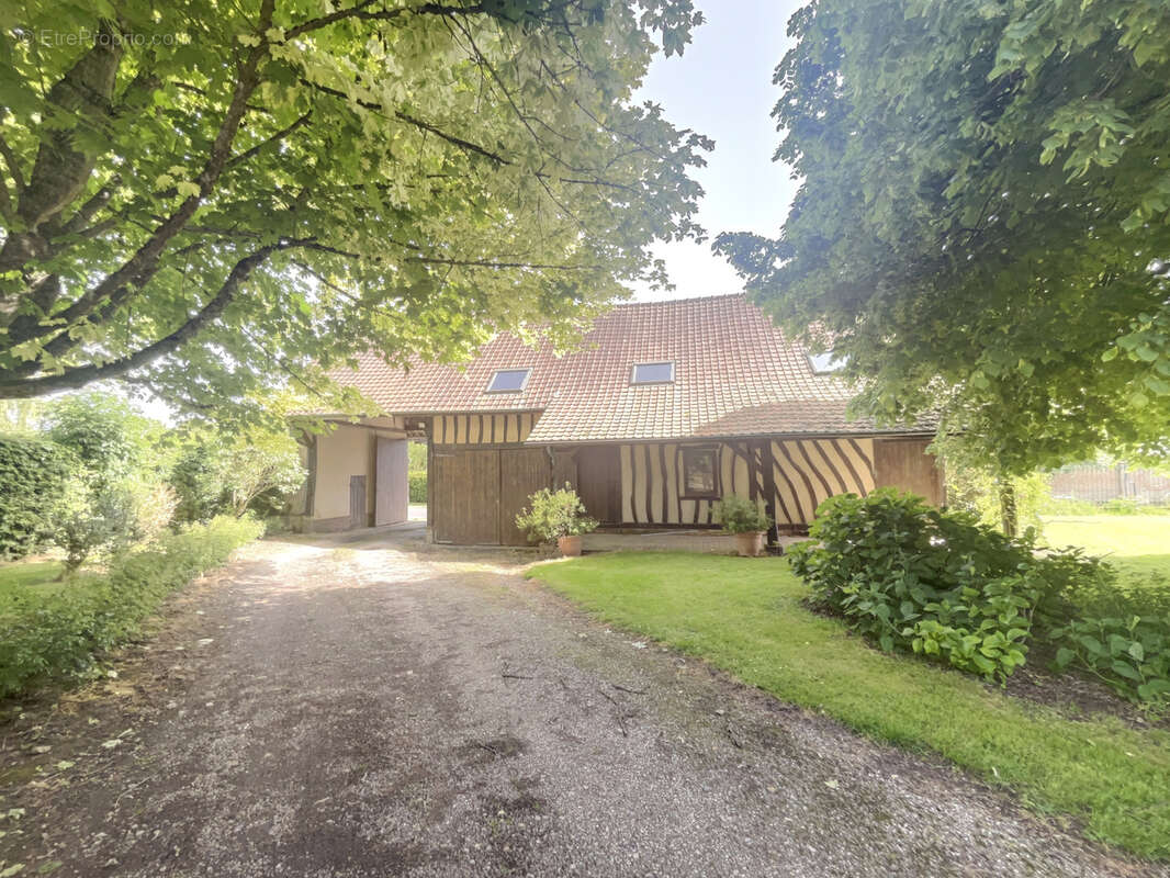 Maison à CHEPY