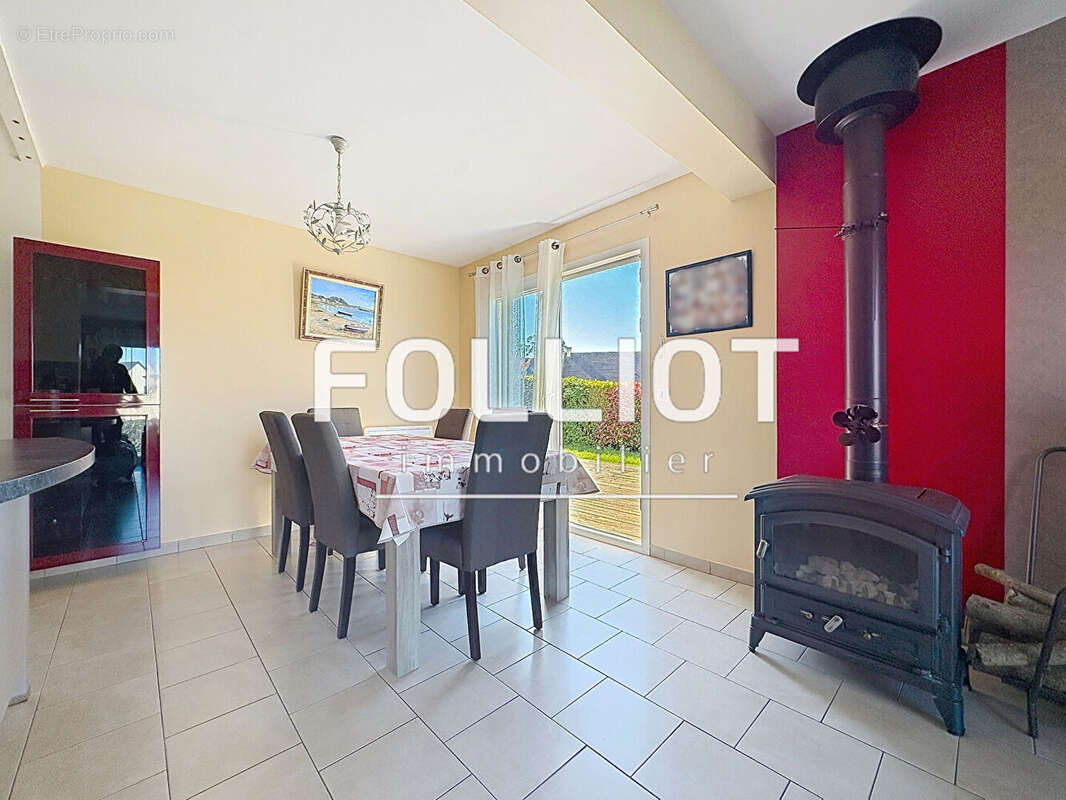 Maison à SAINT-AMAND