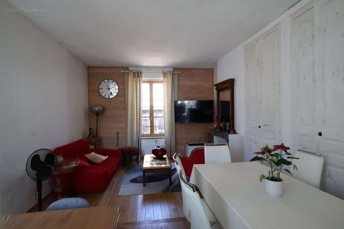 Appartement 57 m² à Sens  - photo 6