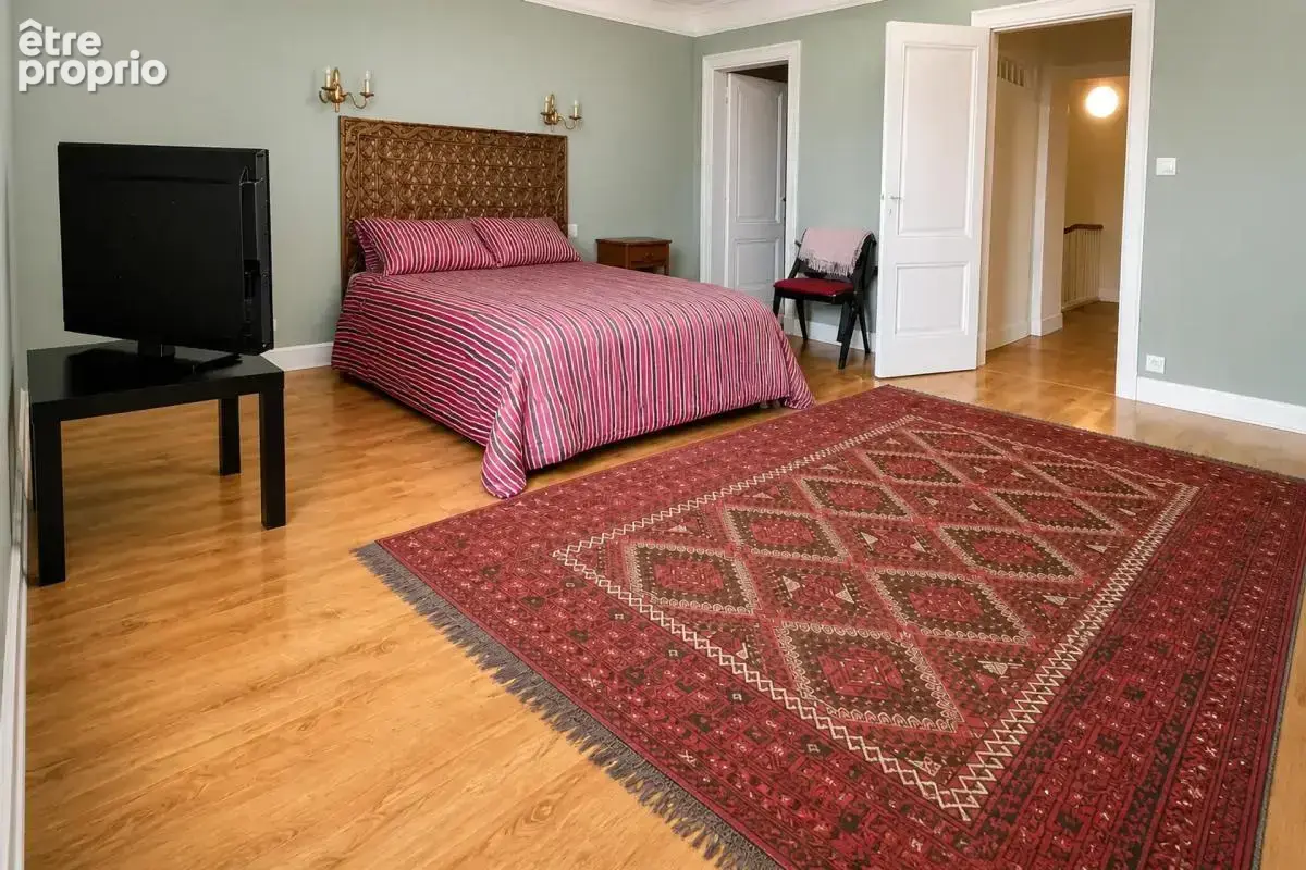 Maison de 8 pièces de 280 m² à Puisseguin - photo 6
