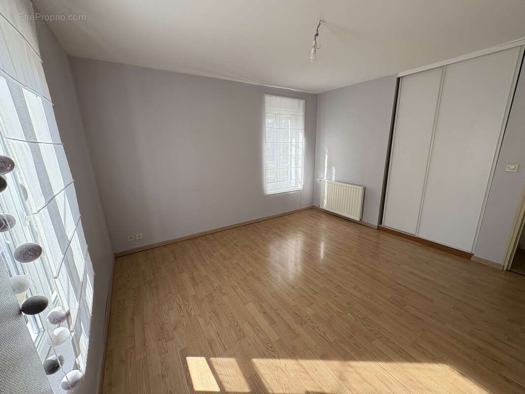 Maison à SAINTE-SAVINE