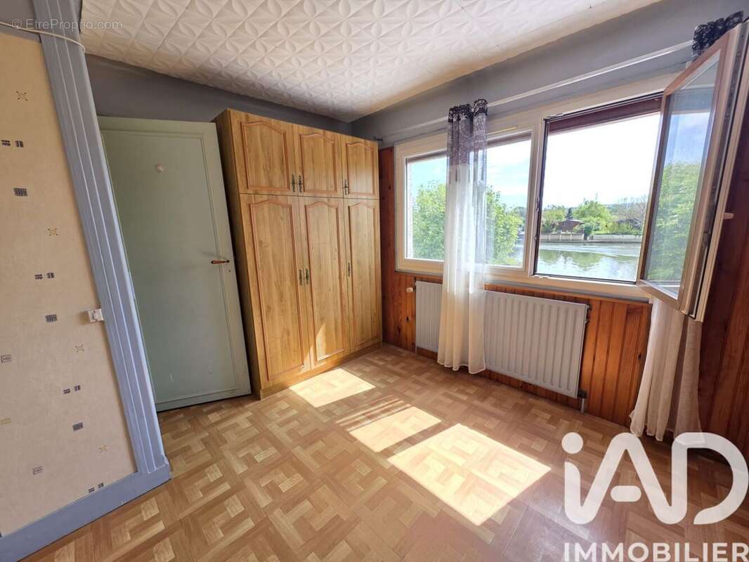 Photo 5 - Maison à JUZIERS