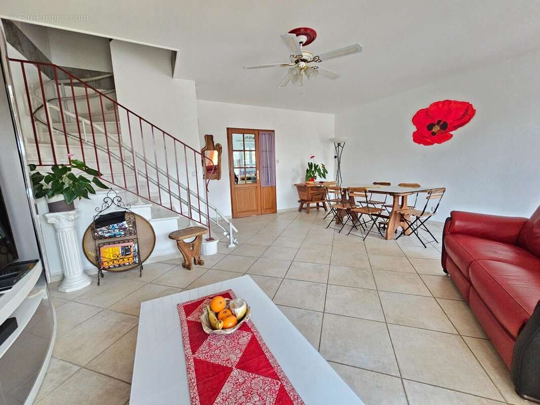 Maison à AIGUES-MORTES