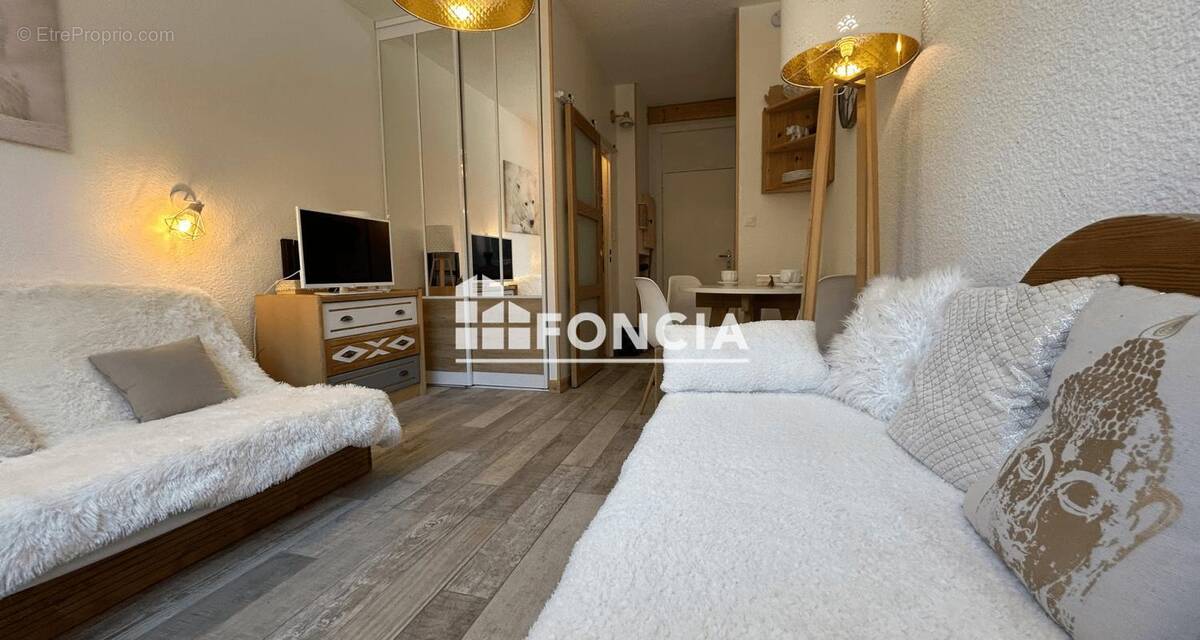 Appartement à LA SALLE-LES-ALPES
