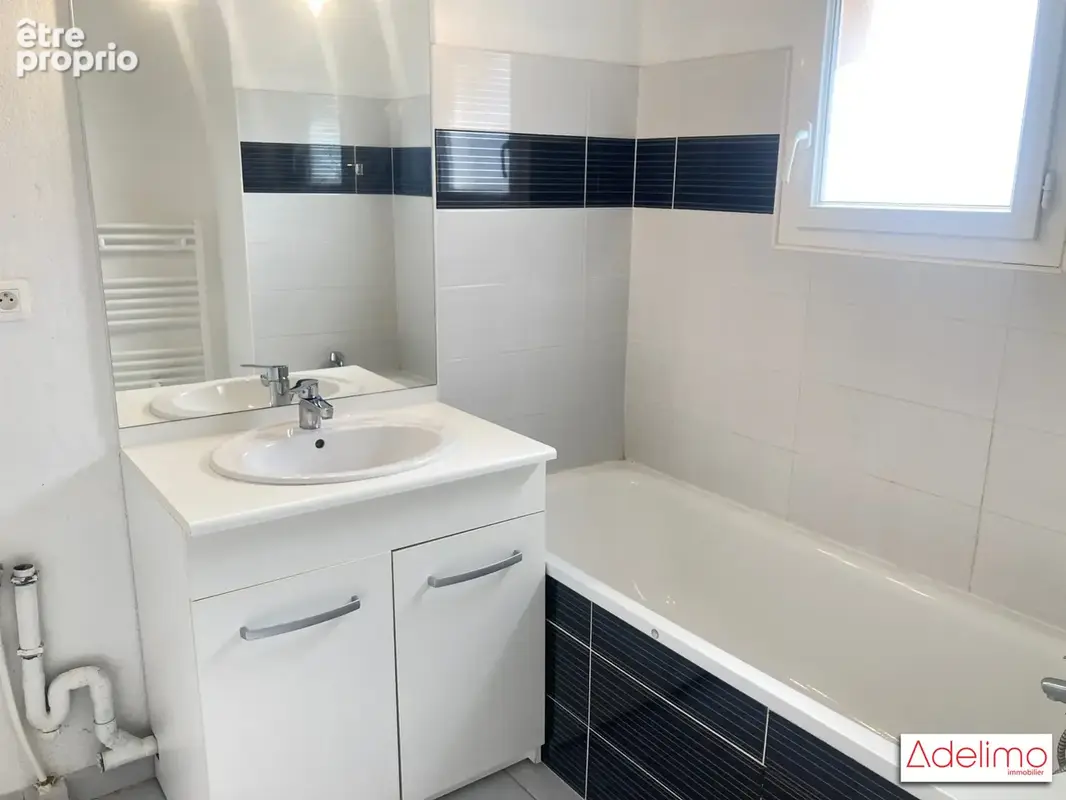 Appartement 3 pièces 57 m² à vendre à Garons (30128) - photo 5