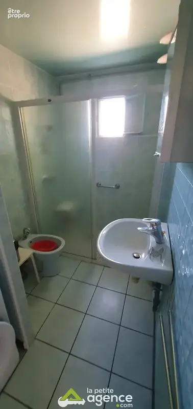 Maison 88 m2 à rénover avec beau terrain - photo 20