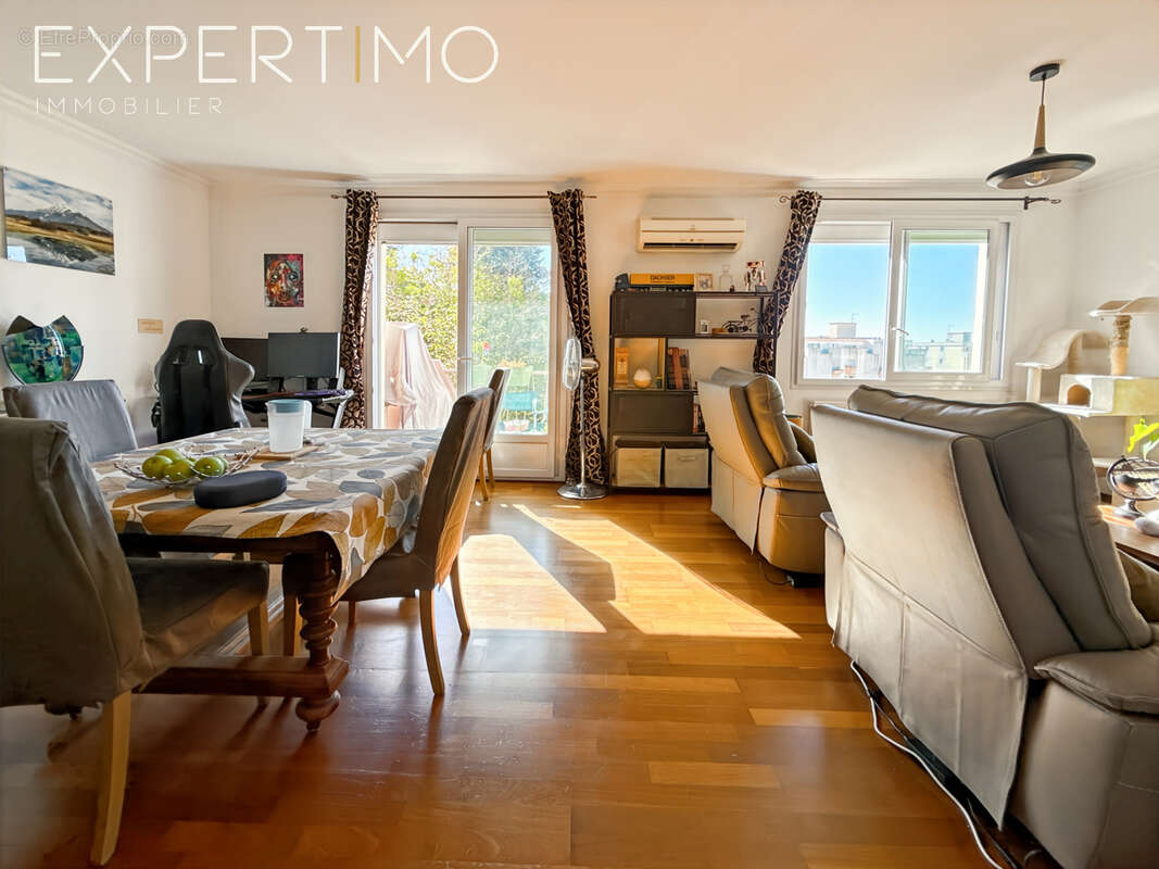 Appartement à BEZIERS