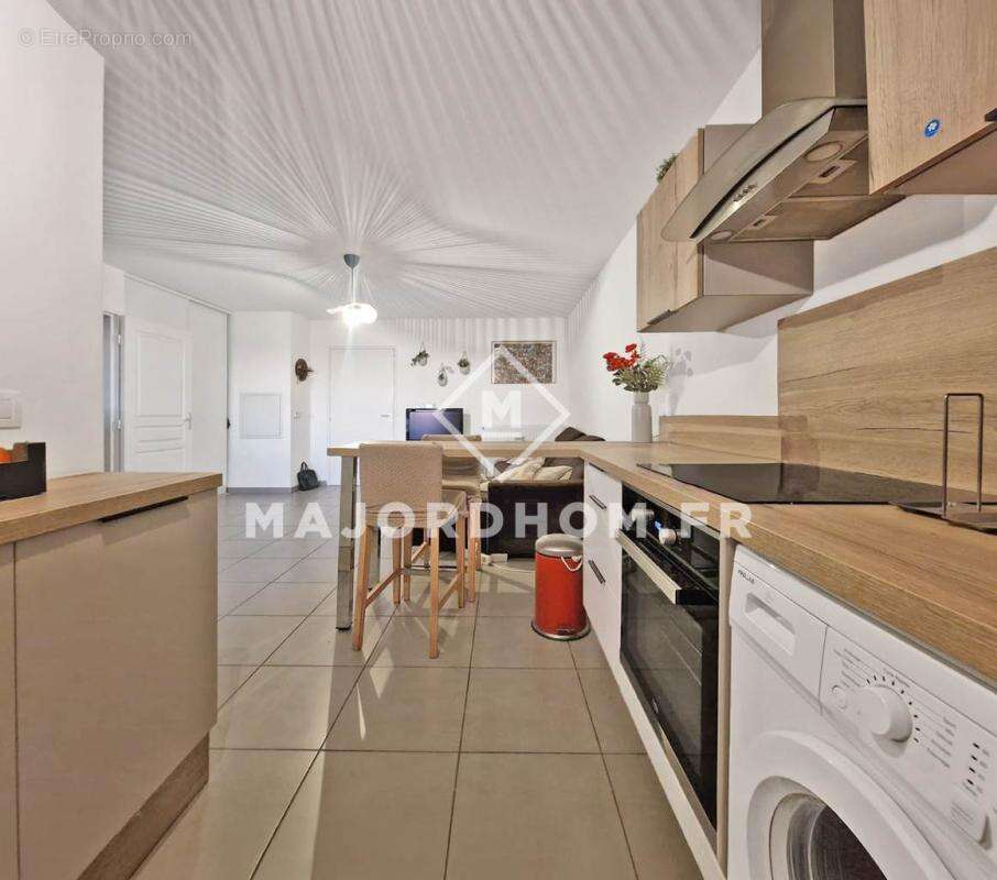 Appartement à MARSEILLE-2E