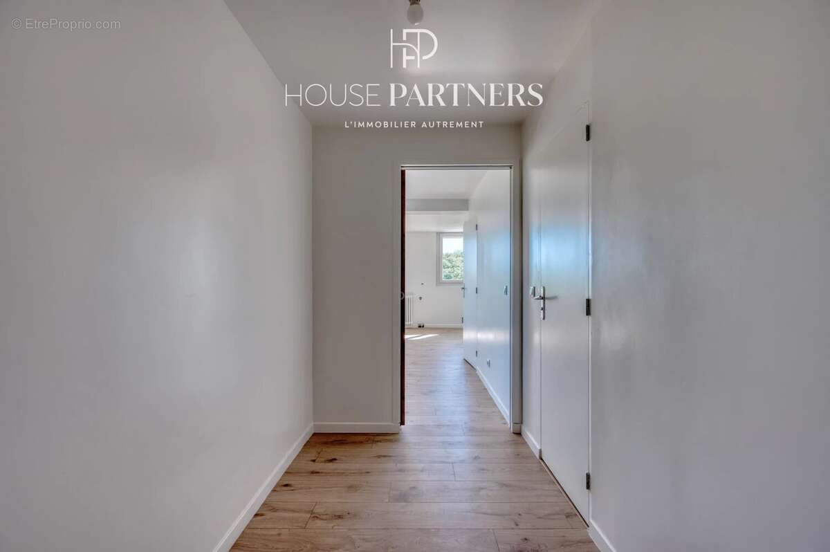 Appartement à BOUGIVAL