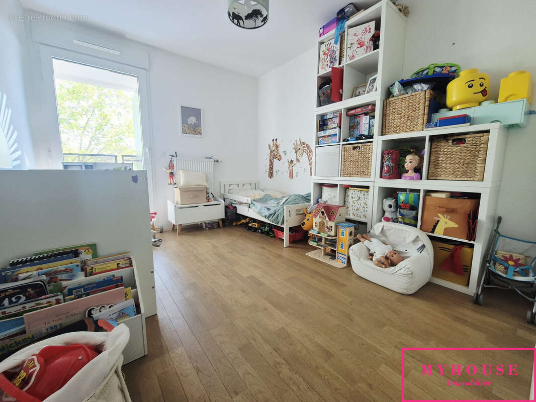 Appartement à BAGNEUX