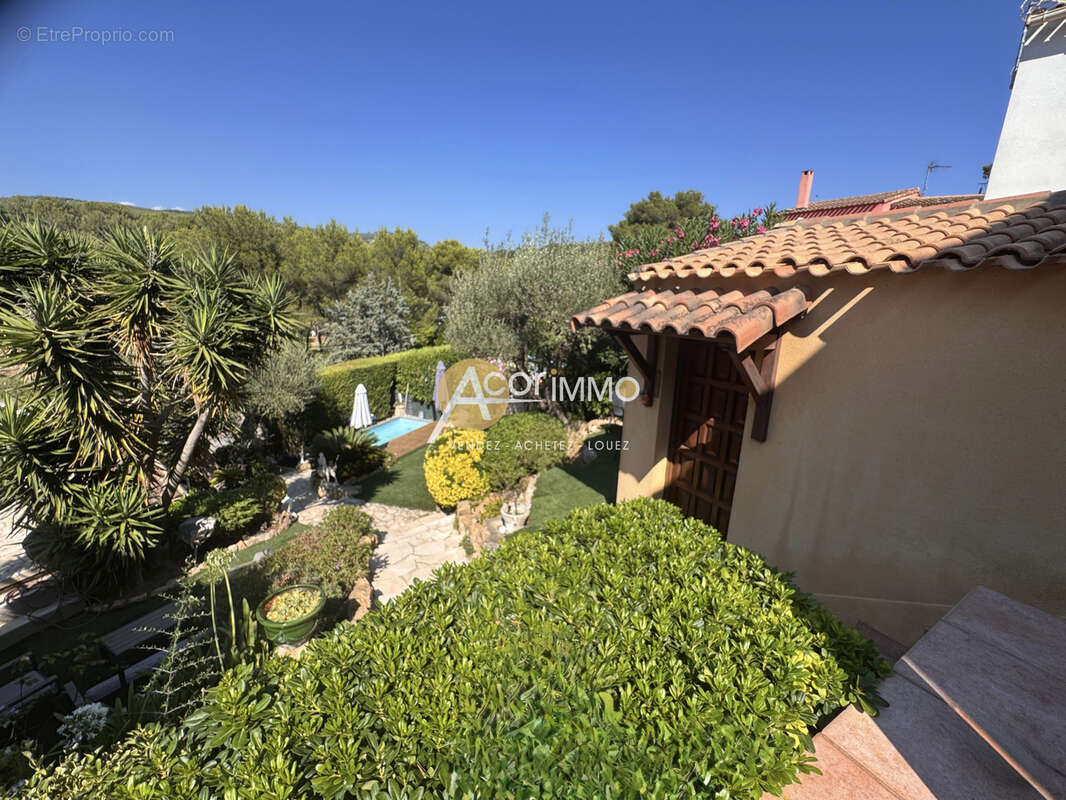 Sanary La plaine du Roy , Maison T4 88 M2 sur un terrain de 420 m2 - photo 11