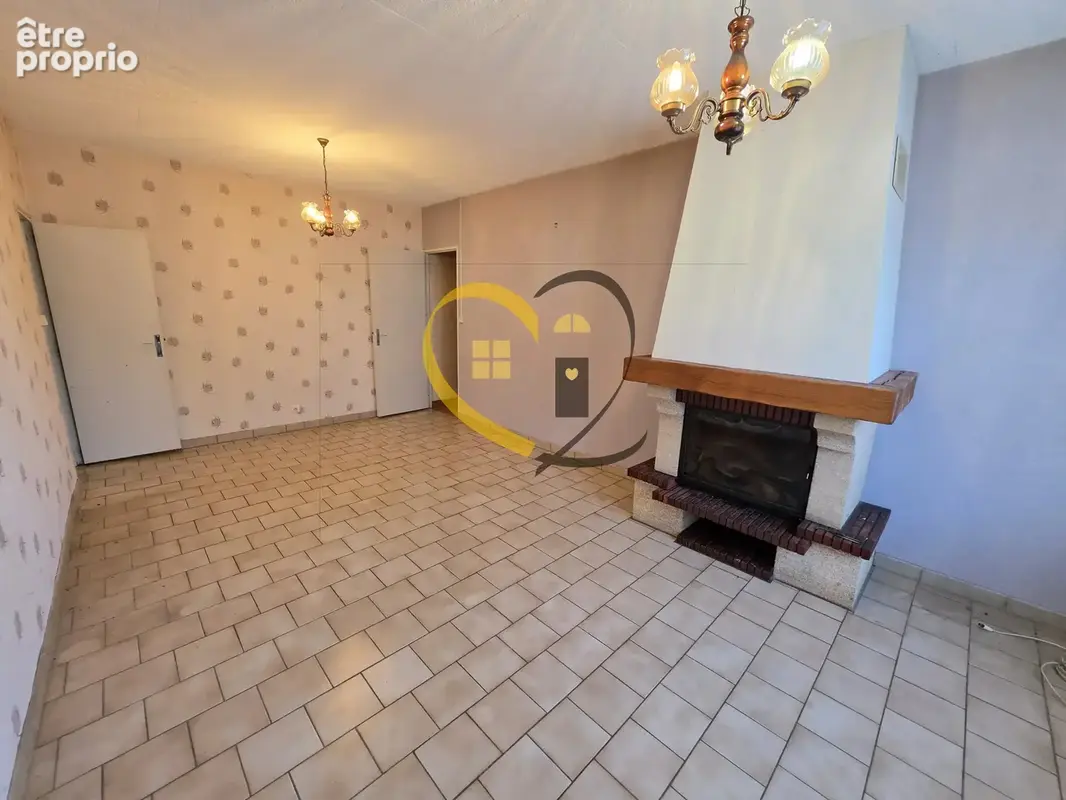 Maison de plain-pied – 3 chambres, dépendances et terrain de 2 116 m² - photo 3