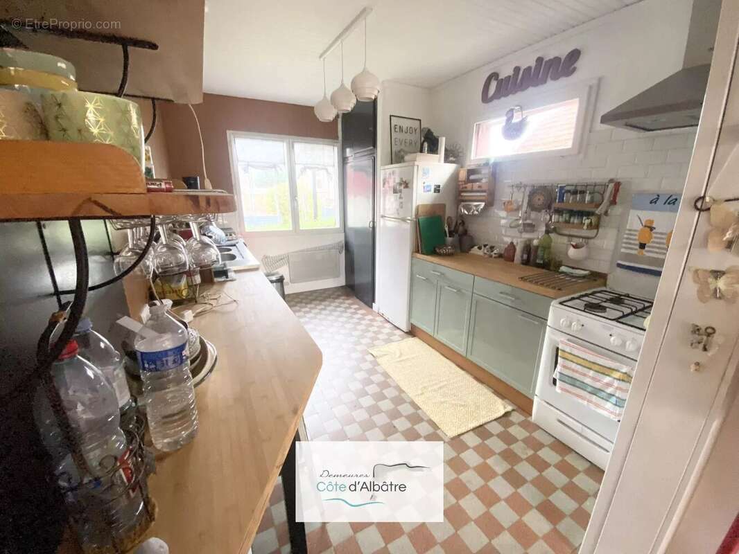 Maison à SOTTEVILLE-SUR-MER