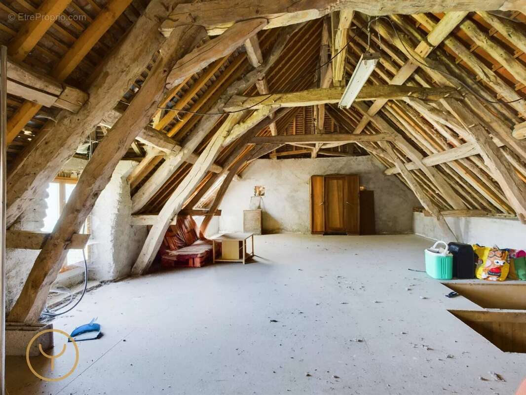 Maison à MERY-SUR-SEINE