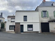 Maison à MONTREVAULT