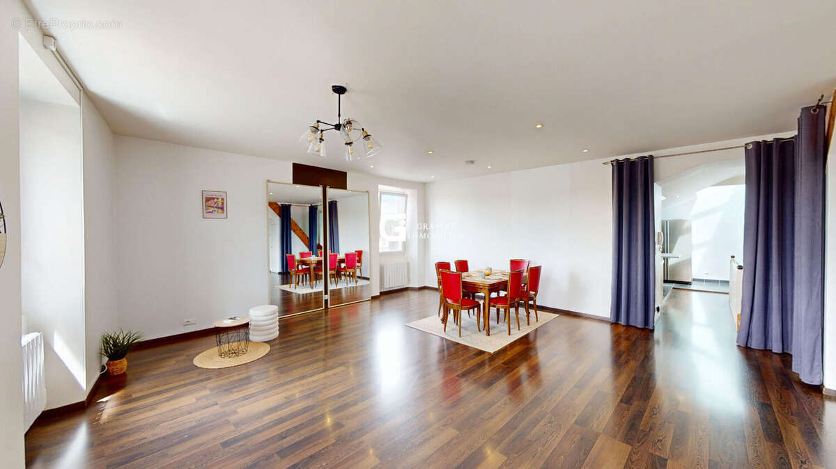 Appartement à OYONNAX