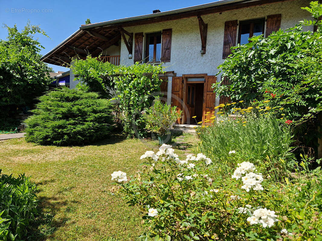 Maison 160 m2 + terrain constructible - photo 2