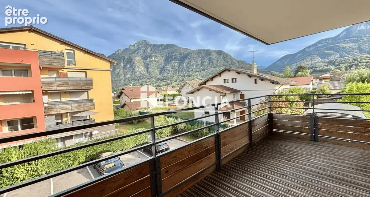 Photo Appartement à Saint-Pierre-En-Faucigny au prix de 270 000€