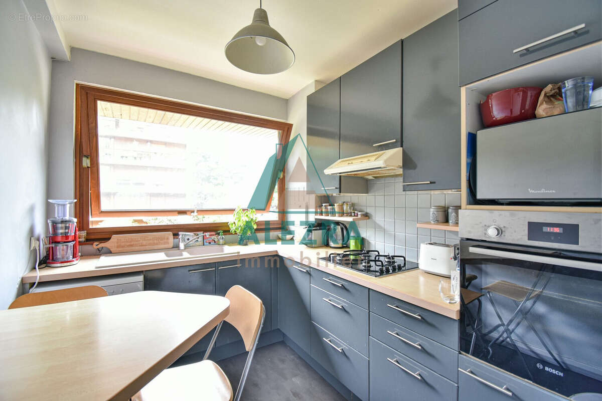 Appartement à LA CELLE-SAINT-CLOUD