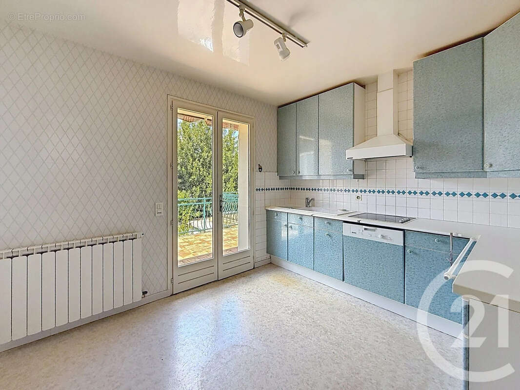 Maison 140 m² à Provins  - photo 8