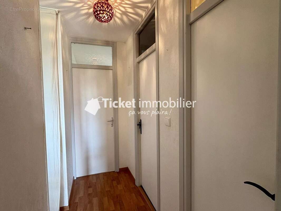 Appartement à FENOUILLET