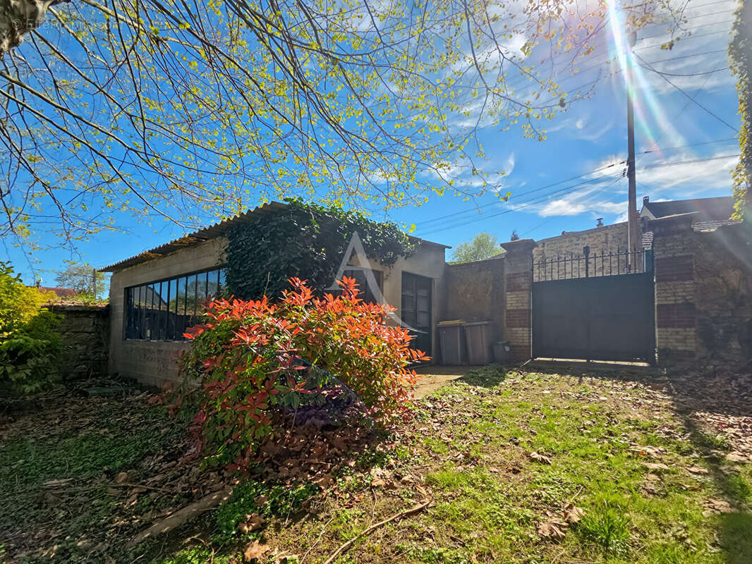 Maison à TESSANCOURT-SUR-AUBETTE