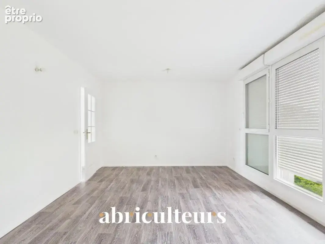 Survilliers : T3 d'exception de 73 m² plein Sud avec vue panoramique — Résidence prisée - photo 8