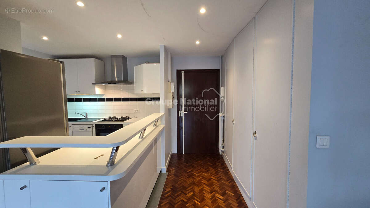 Appartement à VERSAILLES