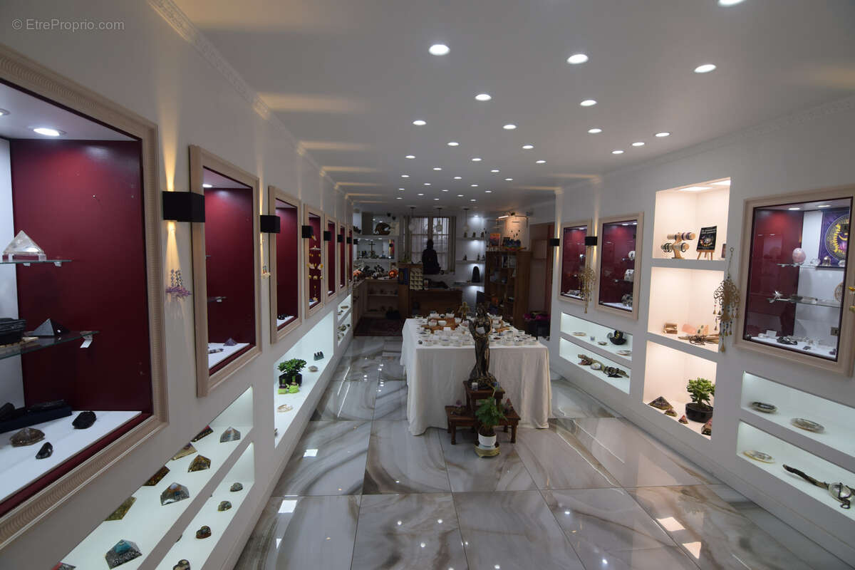 Commerce à HASPARREN