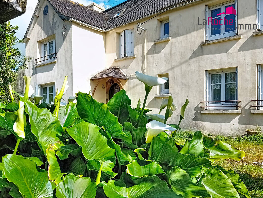 Maison à PLOUDIRY