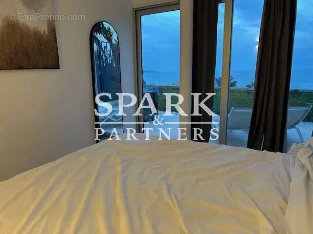 Appartement à CAP-D'AIL