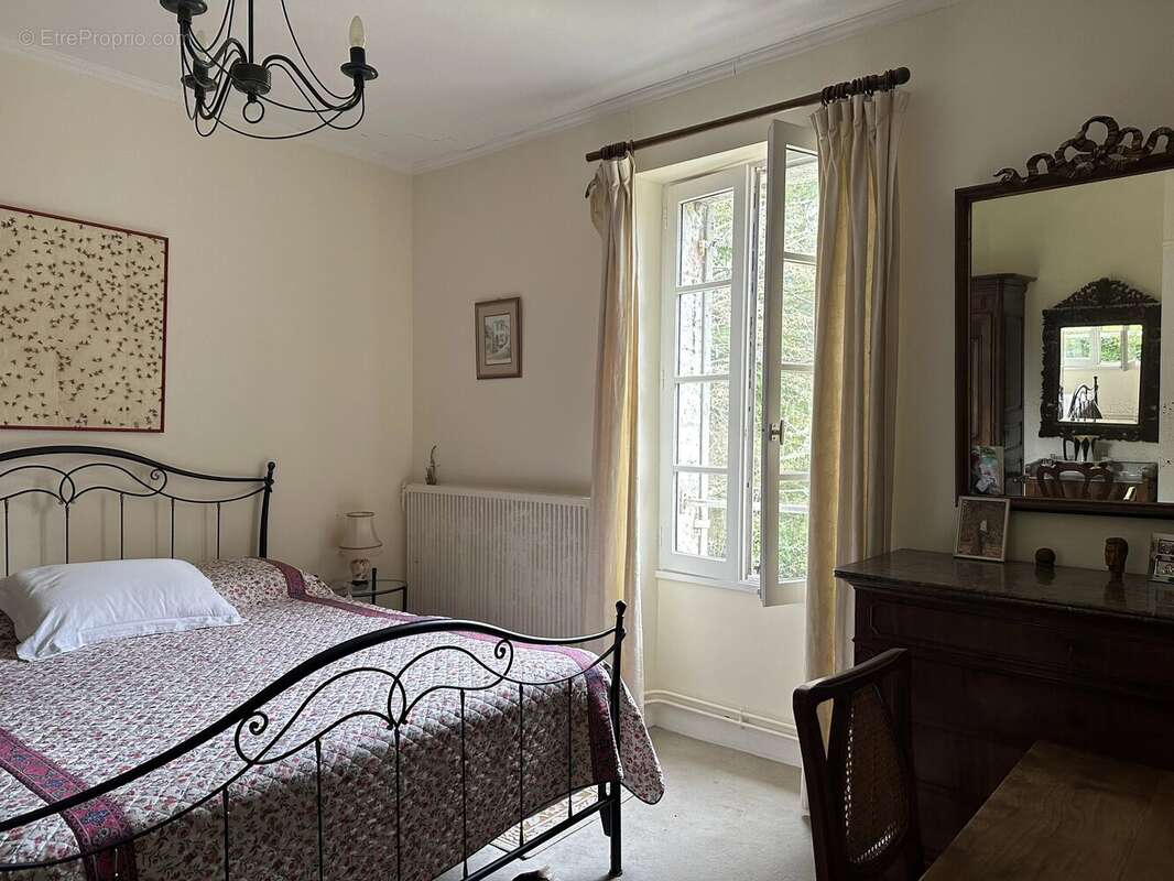 Maison à SAINT-AULAYE