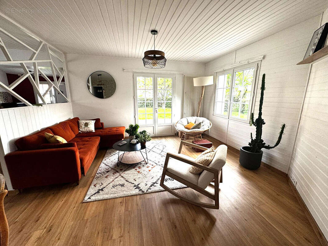 Maison à LA CHAPELLE-ACHARD