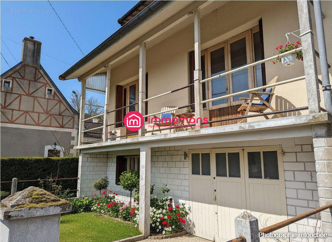 Maison à LUCHE-PRINGE