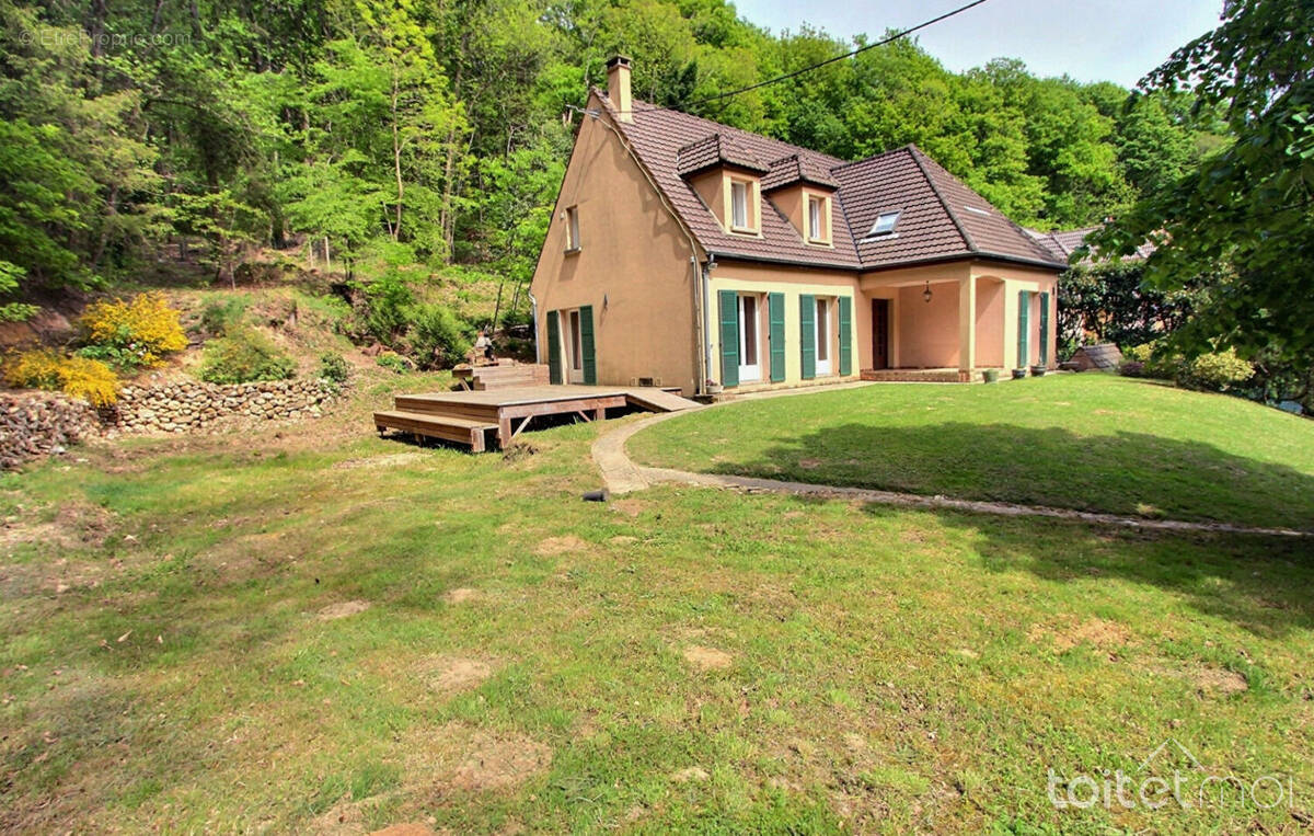 Maison à CHEVREUSE