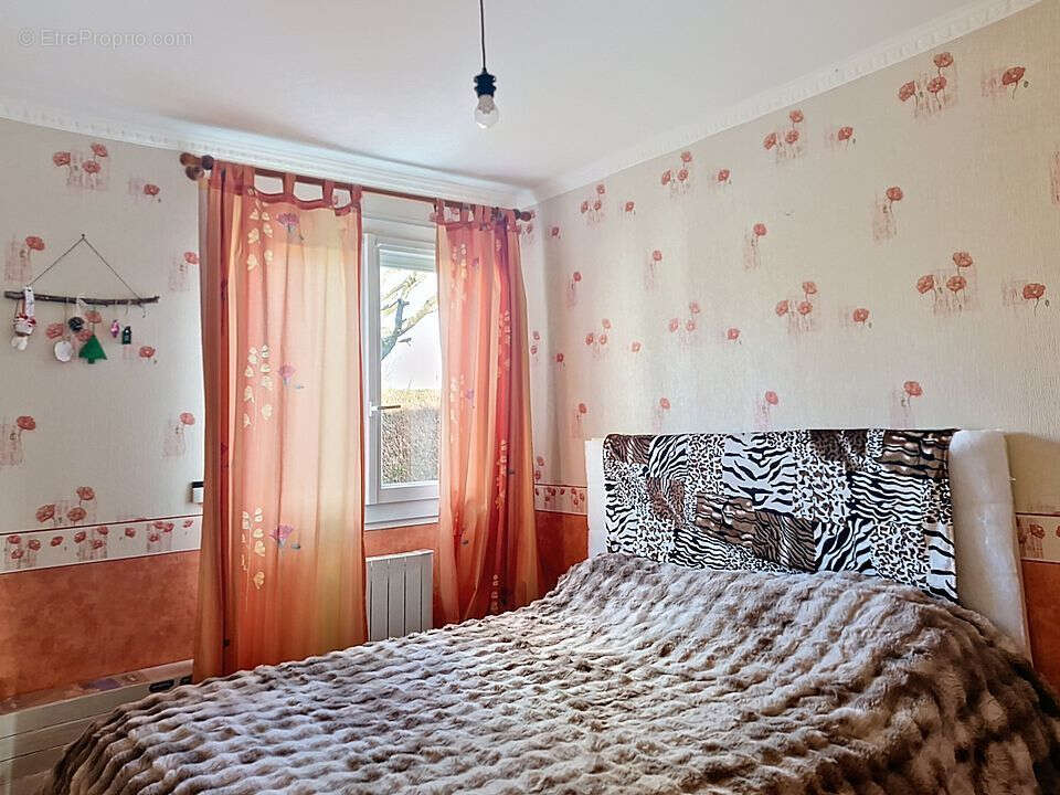 Maison à ETREPAGNY